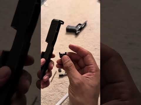 Glock 17 barrel gets stuck in Glock 19 slide - how to fix! - will Glock 17 barrel fit in Glock 19?