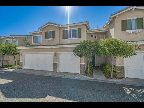No Showings! 2 Bedroom Townhome for Rent in The Montanas! property video
