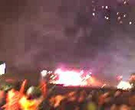 Fatboy Slin - Hands In The Air (PLANETA 2007)