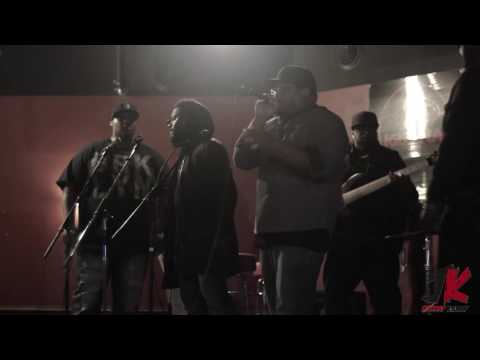 Johnny Kilroy feat Big Maine - Conquer the World (performance)