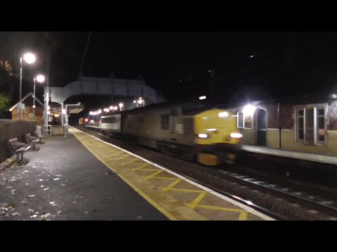 37423 gives it the beans through Ingatestone working 5Z37 - 8/11/18