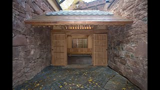 Paul Discoe: Tea Gate
