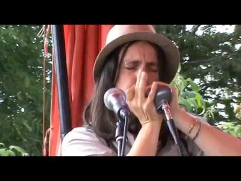 Geneviève  Dartevelle and Bob Christopher - live at their webmaster home