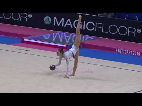 Sara KRAGULJ (SLO) ball - 2015 Stuttgart worlds Qualifs