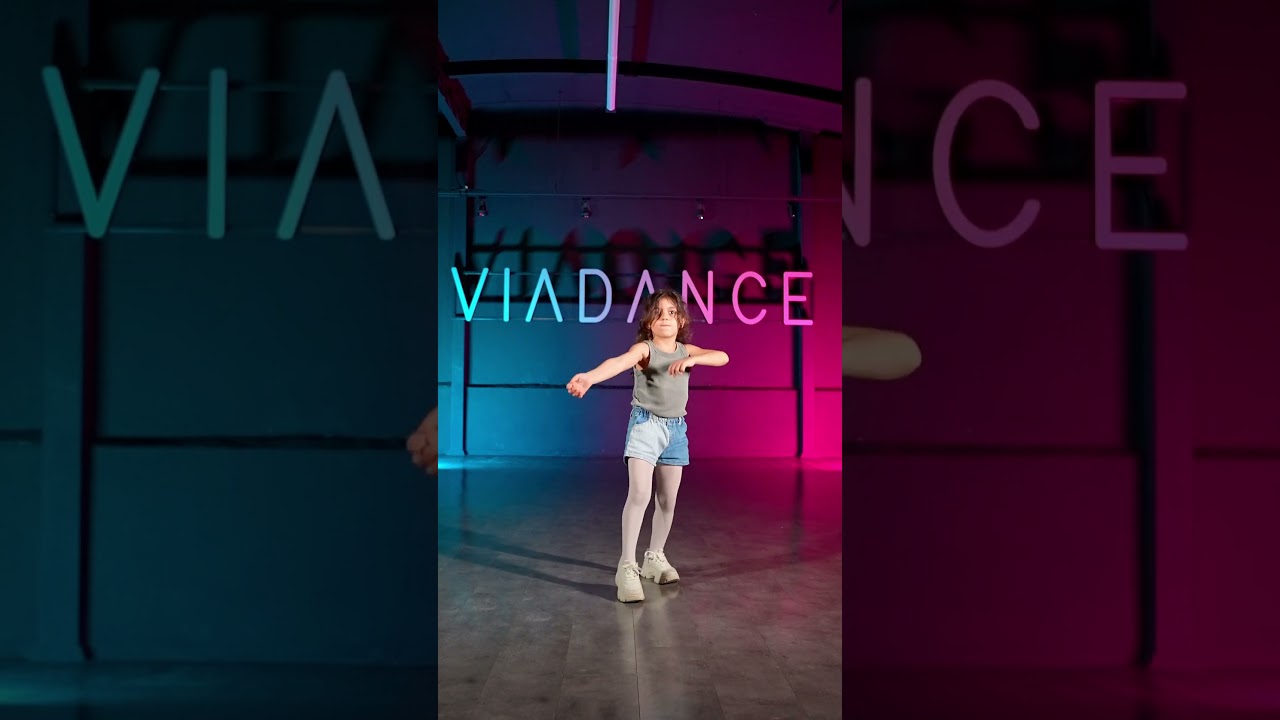 Dans 2 - Elif Ada Kulaber