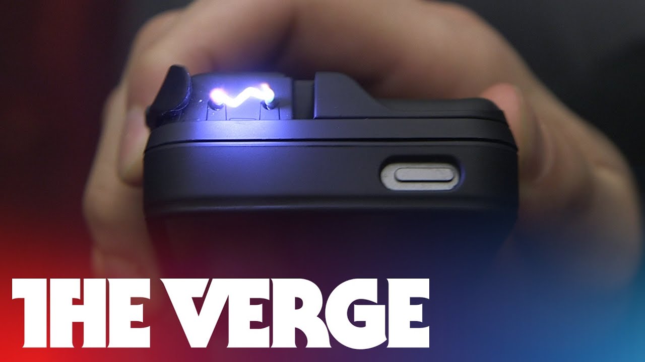 [CES 2014] iPhone case with Taser