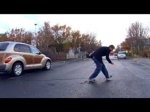 Steindi Jr. rafmagnslaus með Bobbanum