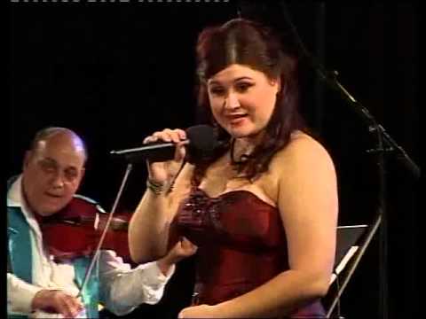 S. Nagy Zsuzsi - Messze a nagy erdő