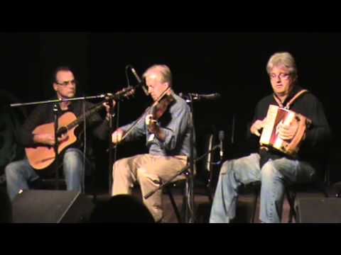 Brian Conway and John Whelan: Part 1, with Don Penzien - O'Flaherty Irish Music Retreat 2012