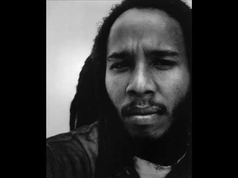 Ziggy Marley - Looking