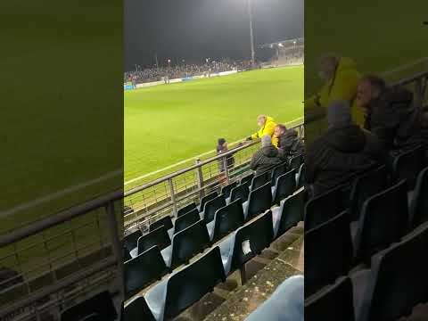 SV Babelsberg 03 Hymne „Babelsberch 14482“ vor dem Spiel gegen Eilenburg, 24.11.2021
