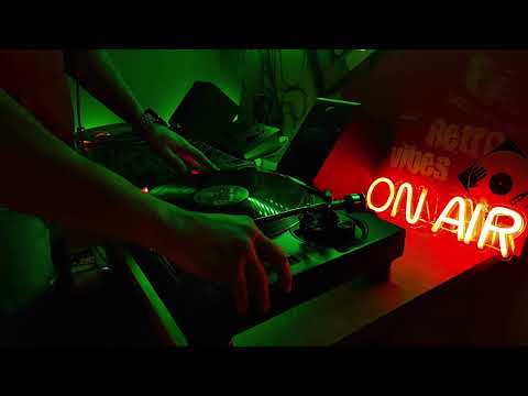 HouseMisja #01 - JUSTiN 100% VINYLove retro vibes house music
