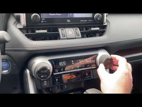 AUTOMATIC DUAL CLIMATE CONTROL - HOW TO - Using the climate control on a new 2020 Toyota  vehicle