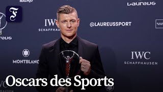 Toni Kroos für besondere Sportlaufbahn geehrt