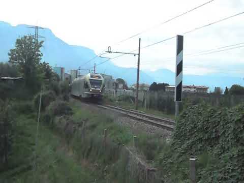 05.05.2018. DUE TRENI REGIONALI ETR 170 FLIRT SAD IN TRANSITO A PONTE ADIGE (BZ).