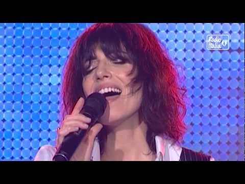 Videoclip de Chiaraluce (Live) — Giorgia