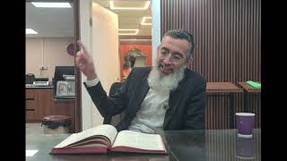 הרב אליעזר לוי - כל רצון השם בימי הדין היא לקרב את האדם אליו - תשפו - שיעורים מבית המדרש "אבי בעזרי" (הרב אליעזר לוי) - התמונה מוצגת ישירות מתוך אתר האינטרנט יוטיוב. זכויות היוצרים בתמונה שייכות ליוצרה. קישור קרדיט למקור התוכן נמצא בתוך דף הסרטון הרב אליעזר לוי - כל רצון השם בימי הדין היא לקרב את האדם אליו - תשפו - שיעורים מבית המדרש "אבי בעזרי" (הרב אליעזר לוי) - התמונה מוצגת ישירות מתוך אתר האינטרנט יוטיוב. זכויות היוצרים בתמונה שייכות ליוצרה. קישור קרדיט למקור התוכן נמצא בתוך דף הסרטון