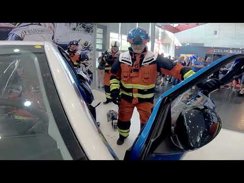 INTERSCHUTZ: LUKAS RESCUE LEAGUE TRAINING 9