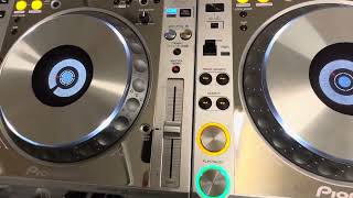 Video thumbnail for Pioneer CDJ 2000 Nexus & DJM 900 Platinum Limited Editions Silver/Chrome CDJ2000 (NOW SOLD) by Donny Christian