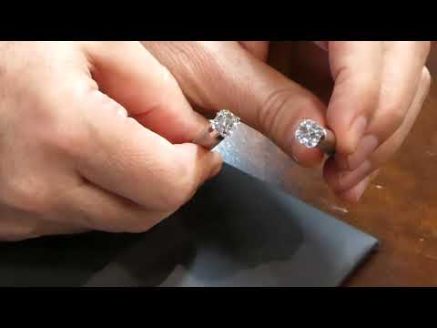 Cubic Zirconia VS Diamond | How to Tell if a Diamond is Real