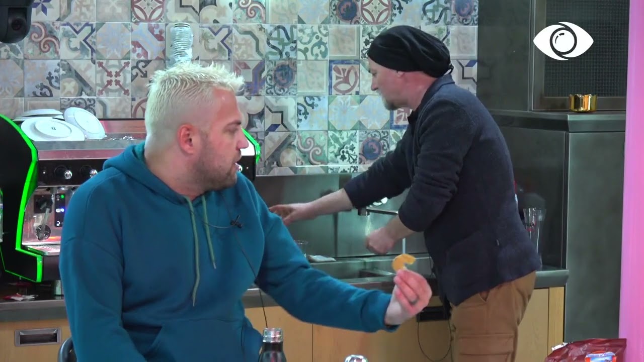 Ajo të mundi/Luizi bisedon me Gentin