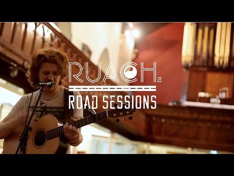 Conor Scott - "You're Hard Not To Love" (Ruach Road Sessions)