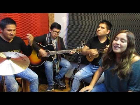 Paloma Torcaza, huayno tradicional (Daniela Prado ft. Perú Acústico)