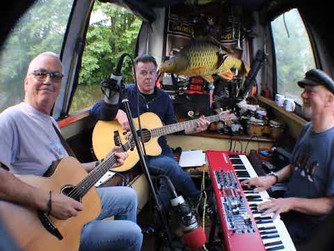 2026 Narrowboat Sessions. The Maskelleros, 'Hole in The Room'.