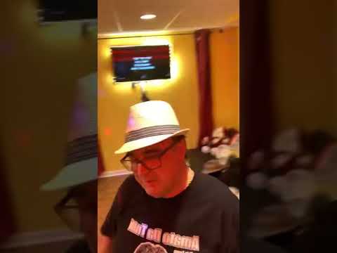 🇺🇸  🎶 Last Kiss And Say Goodbye