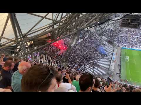 Marseille vs Brighton & Hove Albion - Europa League- Teams Walkout
