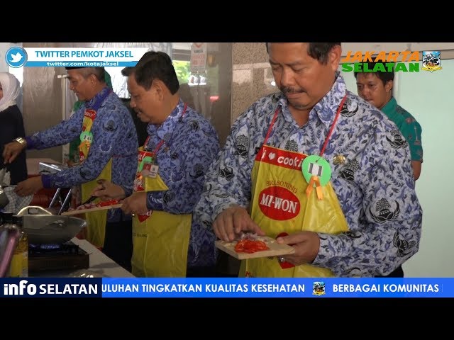 Hari Kartini Walikota Ikuti Lomba Masak Nasi Goreng