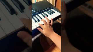 Video thumbnail for Alesis Harmony 61 Pro Diatonic Scale #piano #alesis #shorts by Julia par