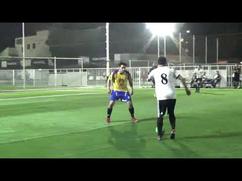 LATINOS FC  VS  PIZZAS FERREIRA  VETERANOS +30 A