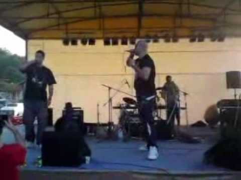 Shome feat. Vendetta di Juka (Blue Screen) live @ Trnova - Sta te boli qrac.avi