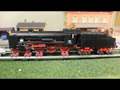 ROCO 04115A  H0 Dampflok mit Tender BR 17 1137 der DB Gleichstrom
