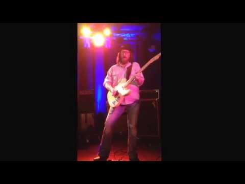 Dub Apocalypse, Johnny Trama, Paradise 2013-12-06
