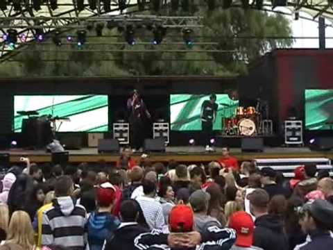 Toppen & Estet (The Larssons) Live Ung08