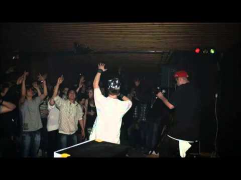 DUB feat Mila & RicX - Es wird igschänkt und nöd ipennt