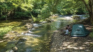 Download lagu Camping Fishing in the Middle of a Forest Inhabited by Thousands of Fish Relaxing and Cooking You... mp3