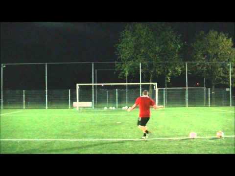 VoetbalinBreda: Latjetrap-competitie 2011/2012 Aflevering 14, Robin Adriaansen, v.v. Bavel