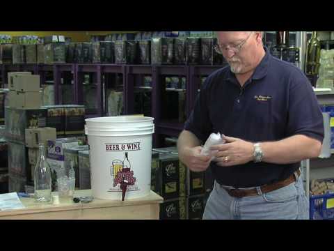 Winemaking Lesson 13 - Transferring to secondary fermentation