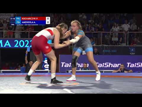Qual. WW - 69 kg: P. KUCHARCZYK (POL) v. A. AMENDOLA (ITA)