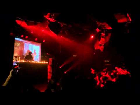 Mos Def - Live (medley) @ Usine Geneva