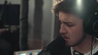 Download lagu Young Bull - Quiet (The Deep Sound Sessions) mp3