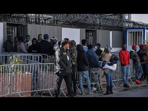 Rescued Guinean migrants recount Tunisia "nightmare"