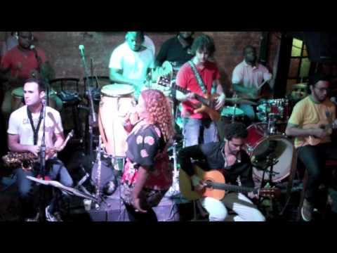 Sandra Portella canta - Mas Que Nada - Jorge Ben Jor