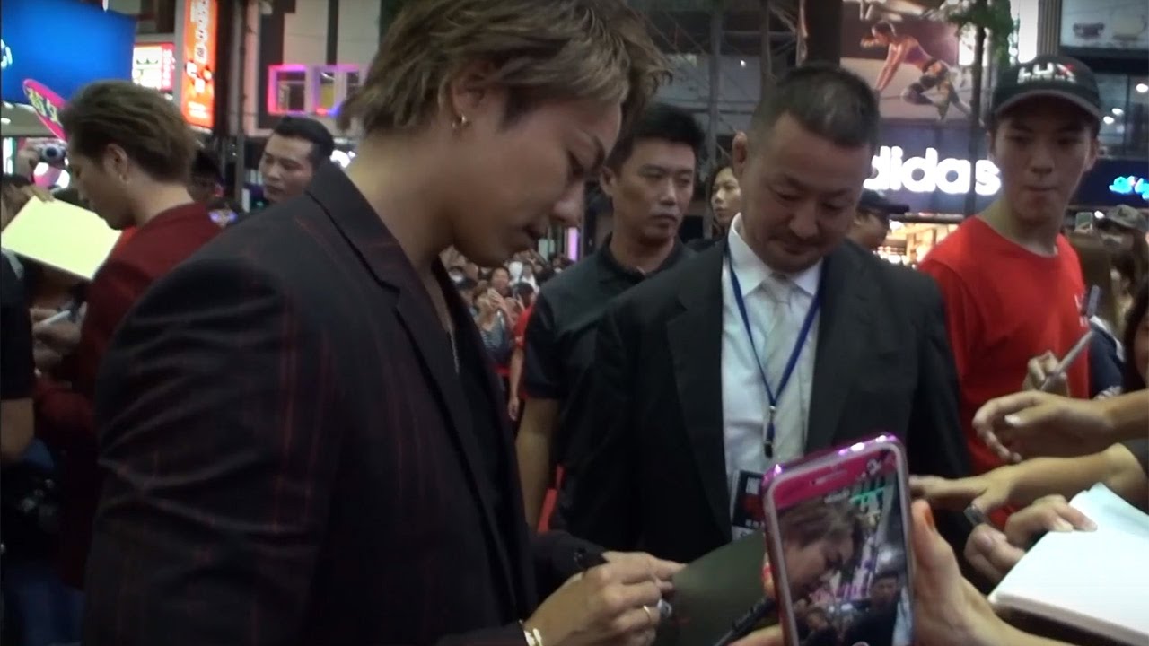 TAKAHIRO&登坂広臣:台湾初上陸ファン1000人が熱烈歓迎 TAKAHIRO&登坂広臣:台湾初上陸ファン1000人が熱烈歓迎
