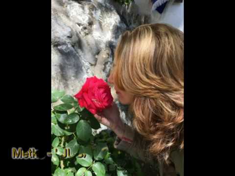 Metko - LJUBAV CARUJE