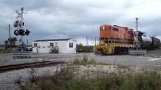 preview picture of video 'Louisiana & Delta Railroad 4-2-2008 LA654'