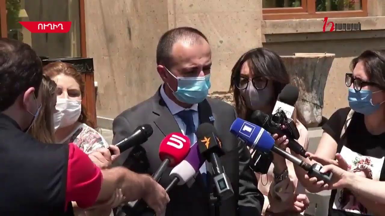 Մեկնարկել է Ռազմիկ Աբրահամյանի և Արսեն Դավթյանի գործով դատական նիստը.Ուղիղ